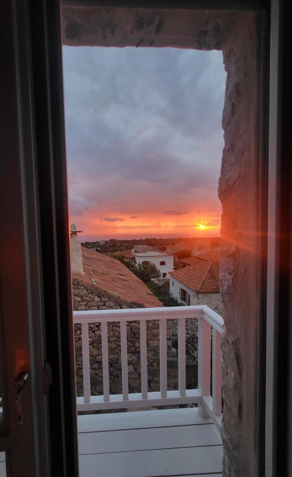 Appartamento Balcony&Tower Areopoli Esterno foto